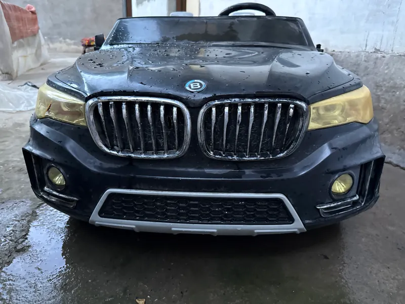 Bolalar uchun avtomobl 2 ta orindiqli bmw x7 — фото 2