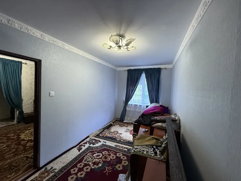 Kvartira ijaraga beramiz 2 xonali 6-mikrorayon 3