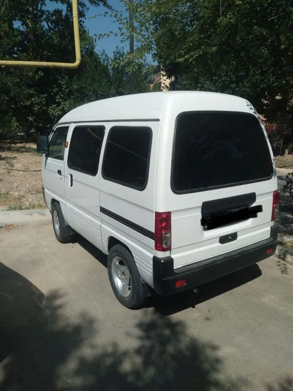 Chevrolet Damas 3