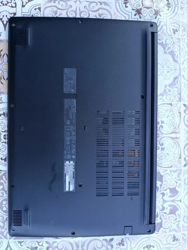 Продаётся рабочий ноутбук Acer 4 Продаётся рабочий ноутбук Acer 4