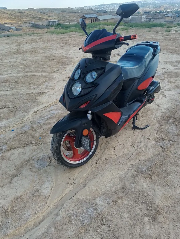 skuter moto — фото 1