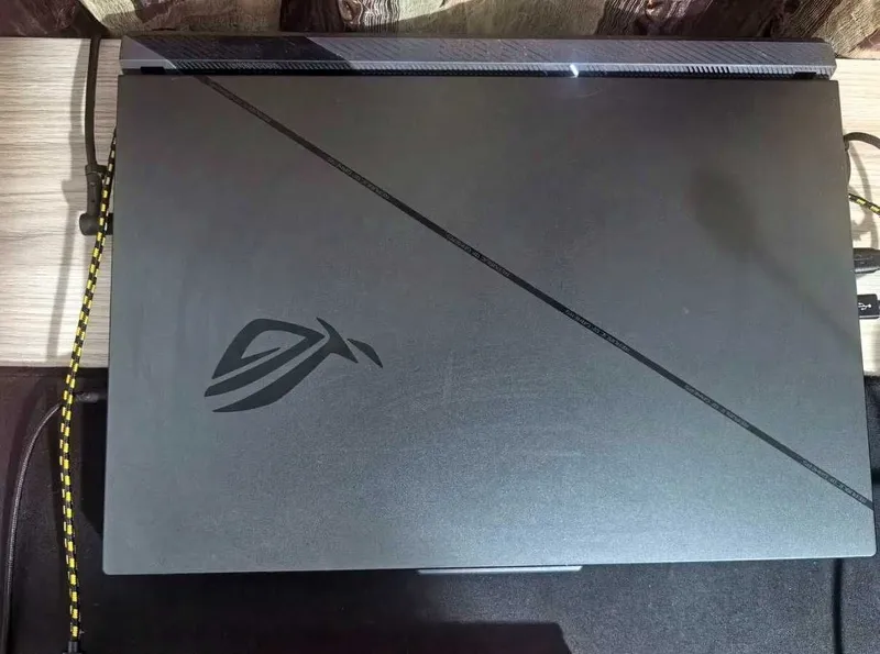 Asus ROG Strix G814JVR - мощный ноутбук для игр и монтажа! 1