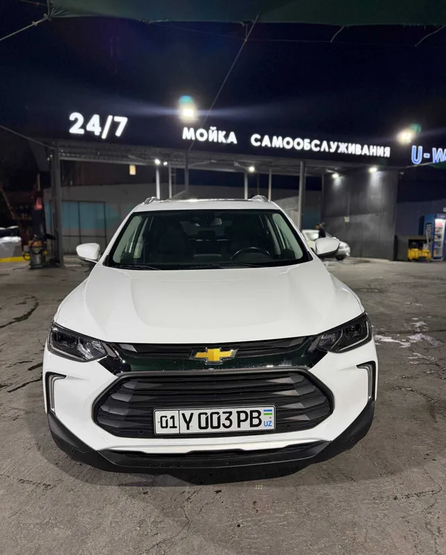 Chevrolet Tracker 2 premier plus 1 Chevrolet Tracker 2 premier plus 1