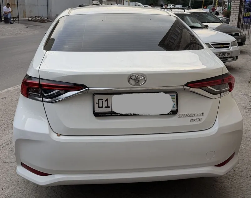 Tayota Carolla 2022 Tozza SROCHNA Sotiladi!! — фото 2