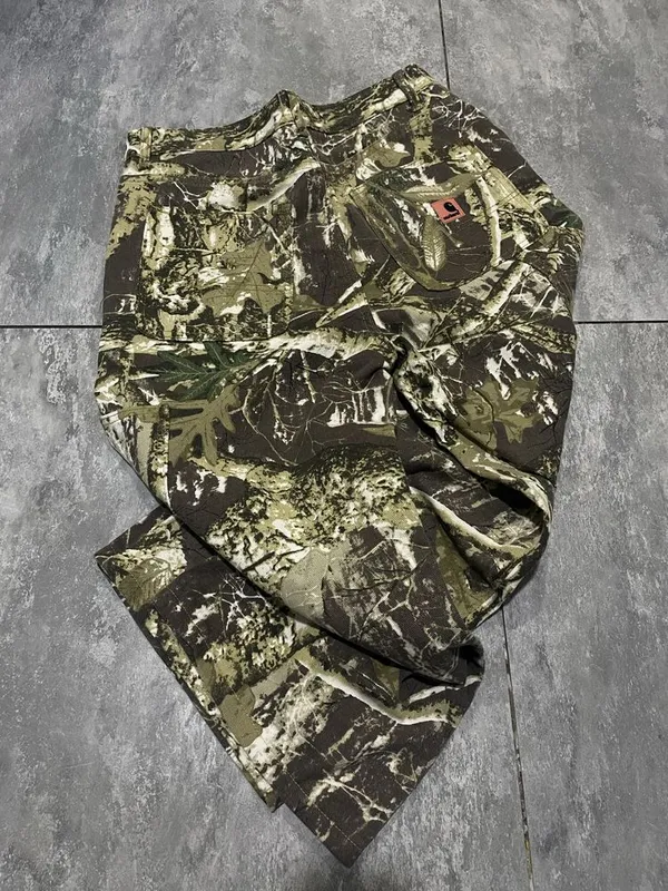 штаны от Carhartt