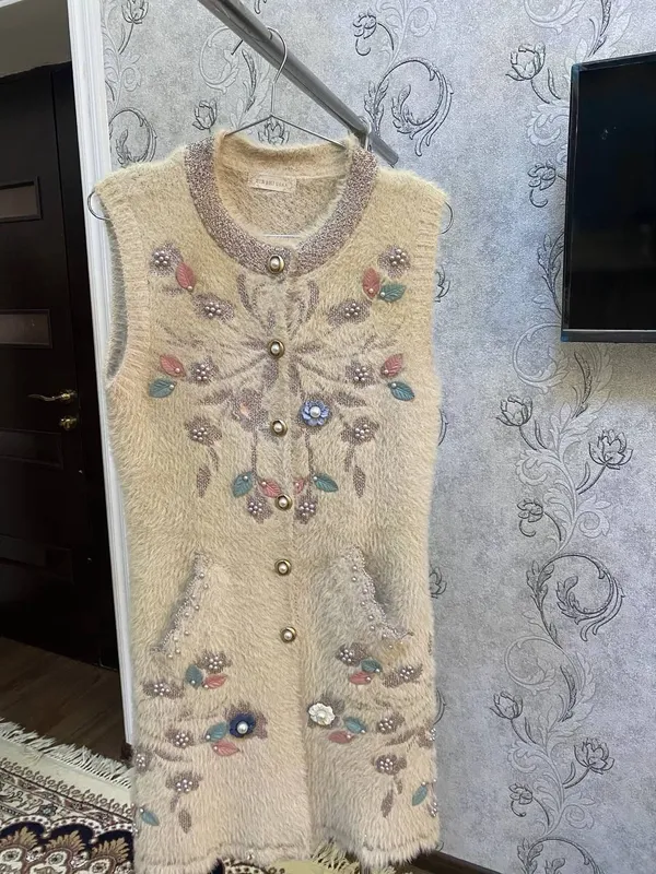 безрукавка, джемпер 3