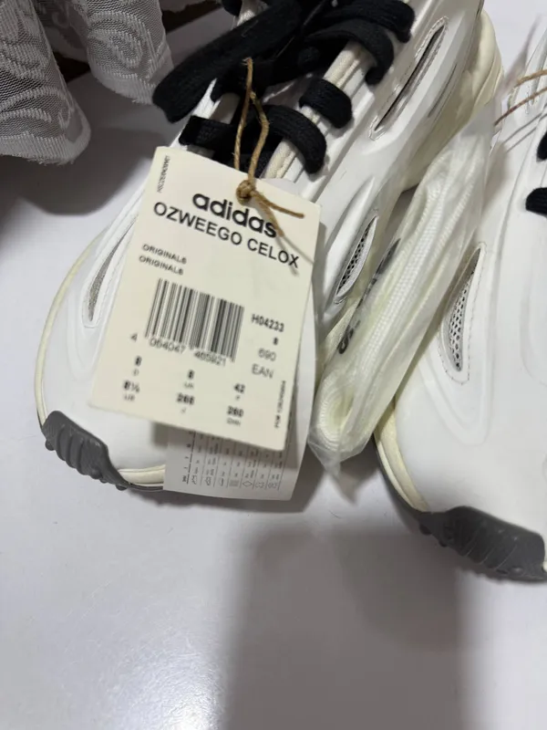 Adidas ozweego celox krasovka original — фото 3 Adidas ozweego celox krasovka original — фото 3