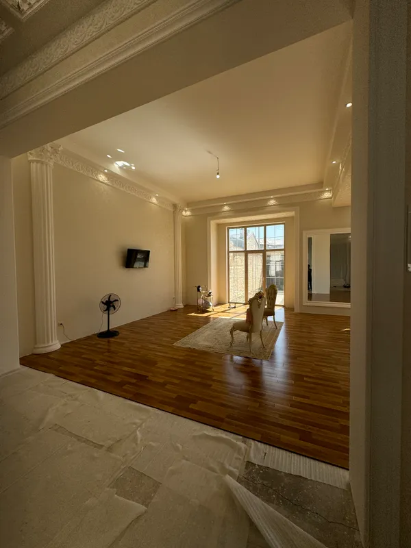 Uy, 1000 m², 3 qavat, 6,5 sotix 6 Uy, 1000 m², 3 qavat, 6,5 sotix 6