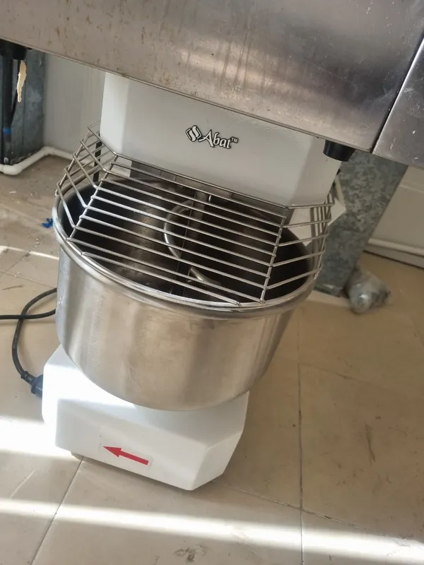 Срочно продаётся кухонное оборудование б/у. Состояние отличное, — фото 1