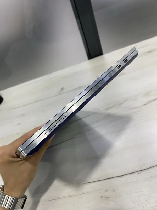 Срочно сотилади! Galaxy Book Flex 4