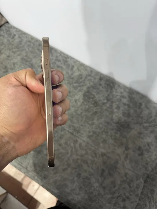 Iphone 16 pro max 256 sim esim otgan — фото 1