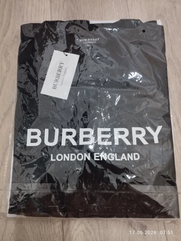 футболка burberry
