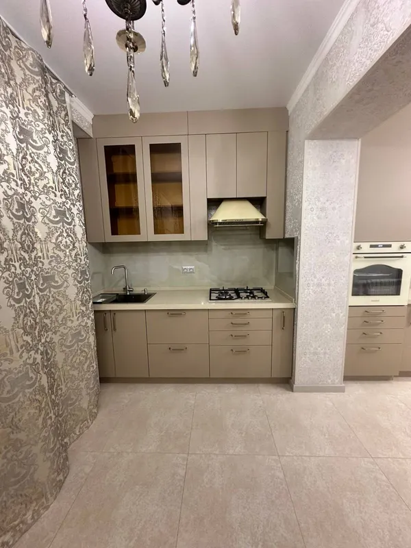 4 xonali kvartira, 100 m2, Mirobod 6 4 xonali kvartira, 100 m2, Mirobod 6