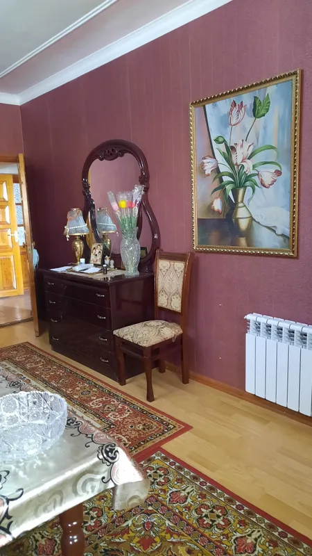 Квартираг 2 киз оламан