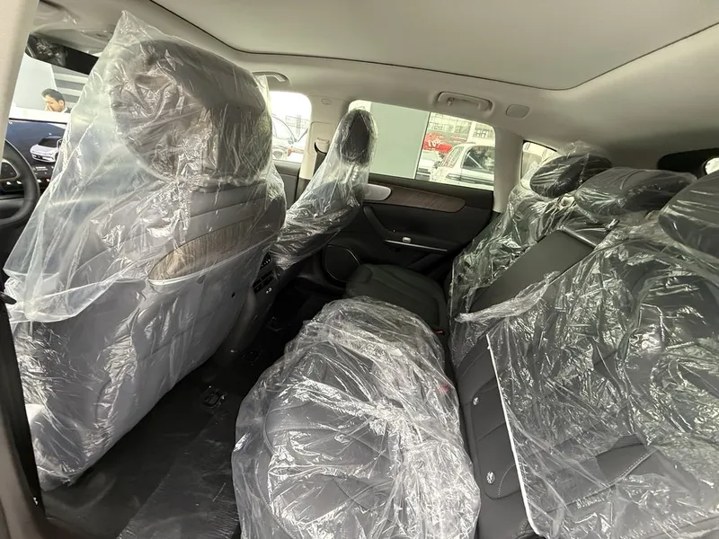 Leapmotor c11 restaling luxriy lidar 300km gibrit — фото 3