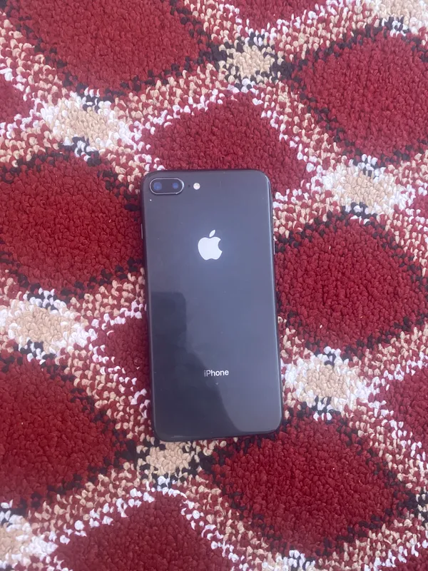 Iphone 8+ 256, ёмкость 85, адрес Шахрисабз 1