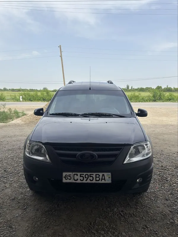 Lada Largus Cross