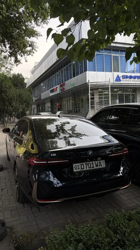 Bmw I5 Со Всеми Опциями — фото 1