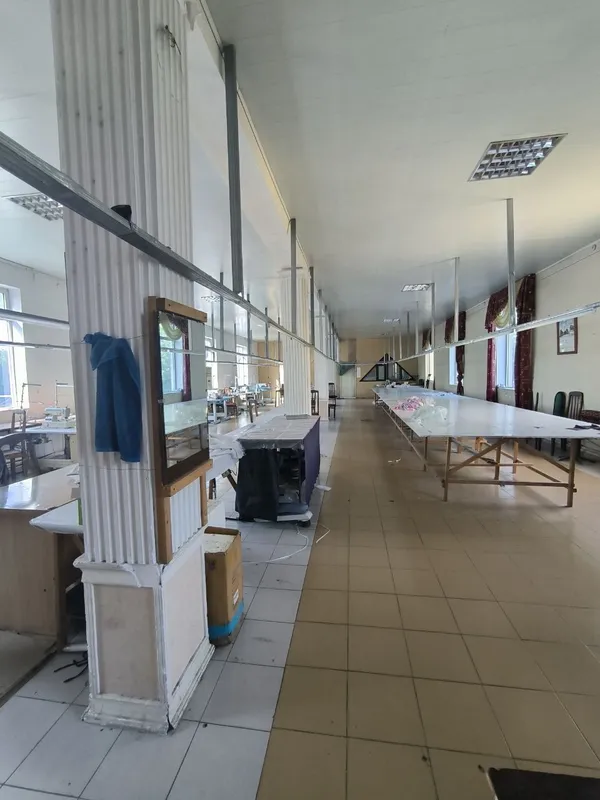 Сдаётся в аренду готовый бизнес швейный цех полностью оборудованный — фото 2