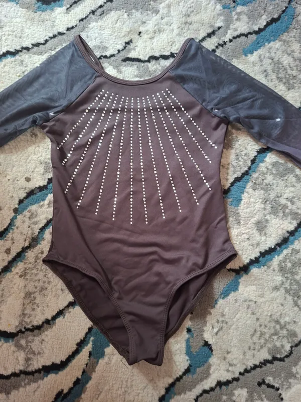 Gimnastika mayosi. Gimnastika kiyimi 3