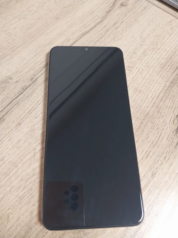 realme C 61. 6/128 realme C 61. 6/128