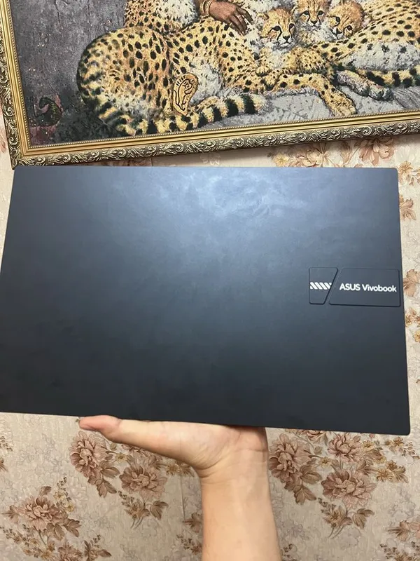 ASUS Vivobook 16 ga 512 gb juda moshni ASUS Vivobook 16 ga 512 gb juda moshni