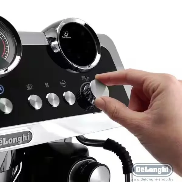 Кофеварка рожковая DeLonghi EC9865.M Скидка — фото 2