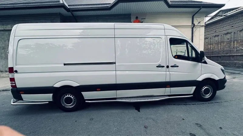 Mersedes benz max -gaz - benzin -zavod karobka avtomat 4