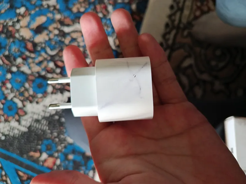 Iphone 15 зарядчик
