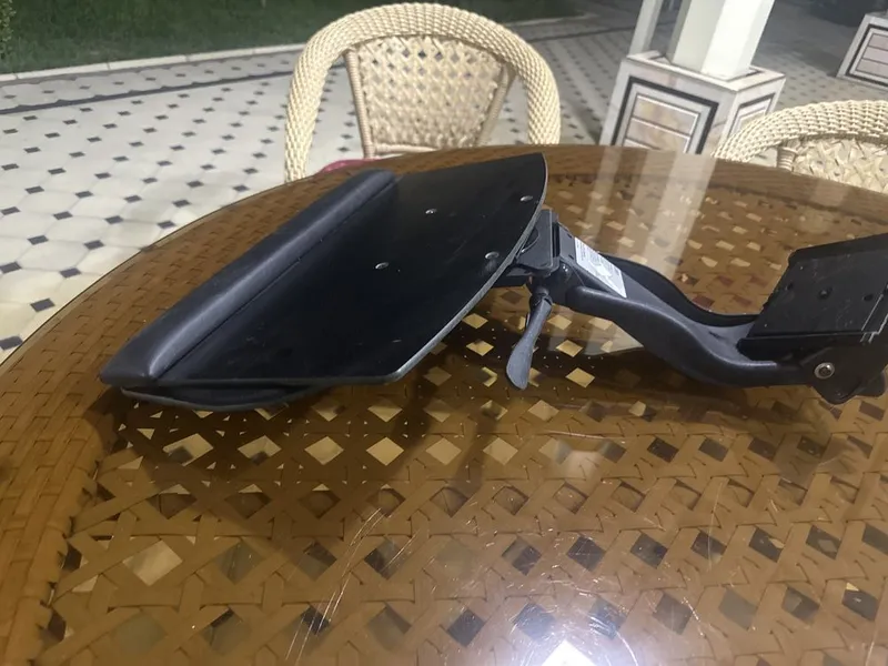 Kompyuter stolga o’natiladigan k va sichqoncha paneli uchun 2 Kompyuter stolga o’natiladigan k va sichqoncha paneli uchun 2