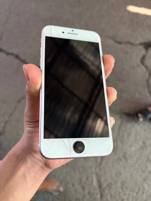 iPhone 7 32GB LL/A, состояние среднее 4 iPhone 7 32GB LL/A, состояние среднее 4