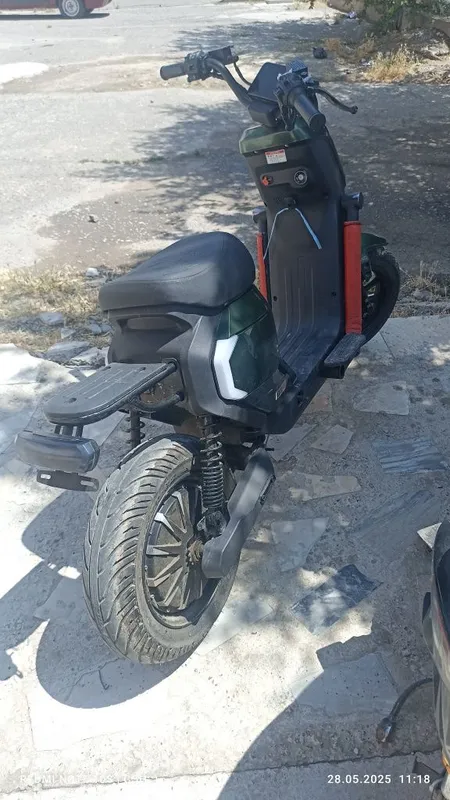 Электроскутор почти новый 5500. м. л 1