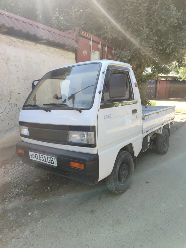 Labo sotiladi holati yaxshi 1 Labo sotiladi holati yaxshi 1
