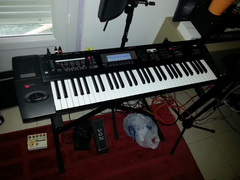 Korg triton studio 76 key — фото 2