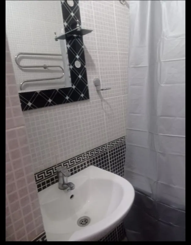 3 xonali uy ijaraga beriladi