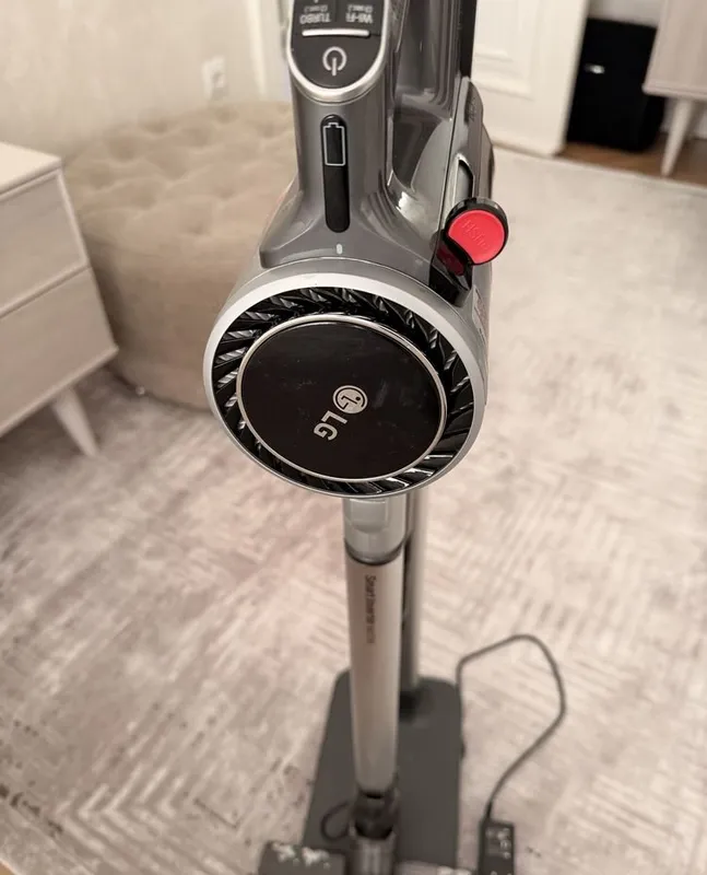 Пылесос LG CordZero с двигателем Smart Inverter 2