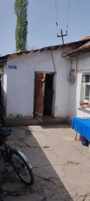Срочно продается дом Янгибазар рядом с центром