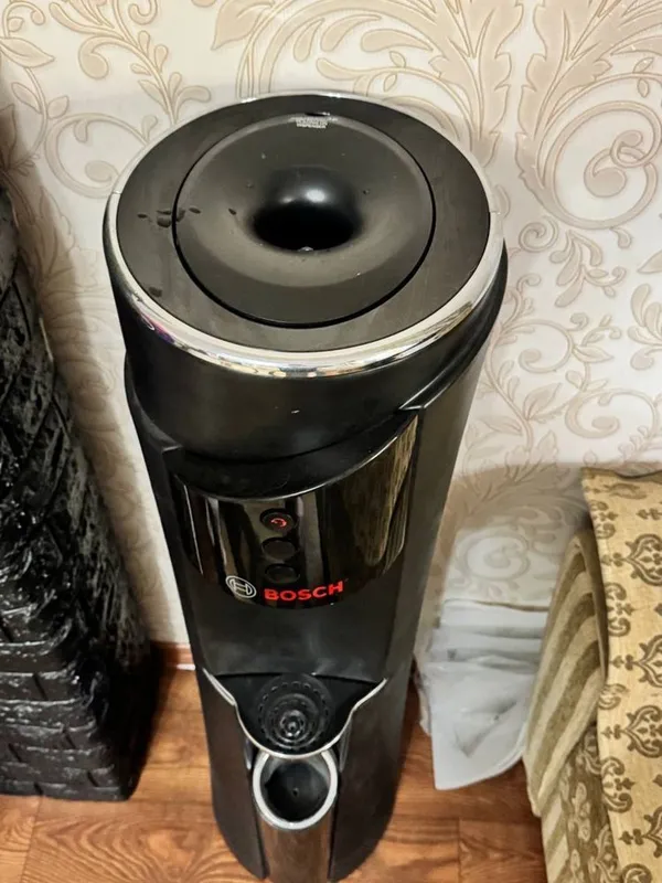 Кулер для воды фирма Bosch — фото 1