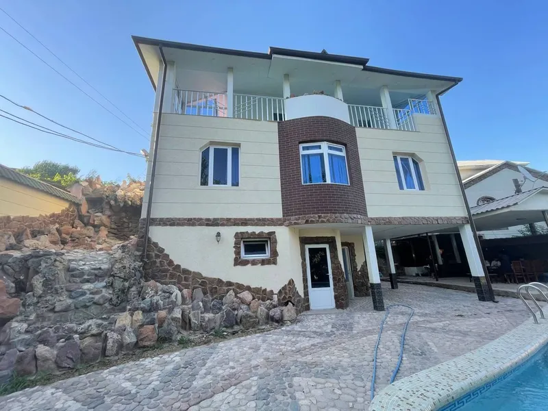 Продажа дача 3 этажа Чарвак Хумсан 9 соток — фото 1