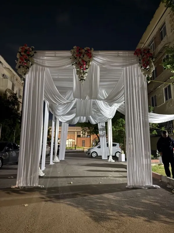 Lustrali navesla kamplekt qoshmcha afslugayam bor narxi : 600$