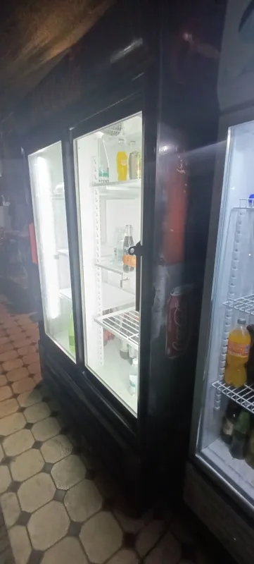 xaladilnik sotiladi srochnaaaa 3