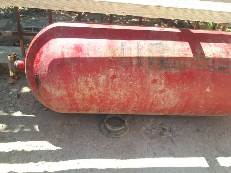 газовый баллон 1