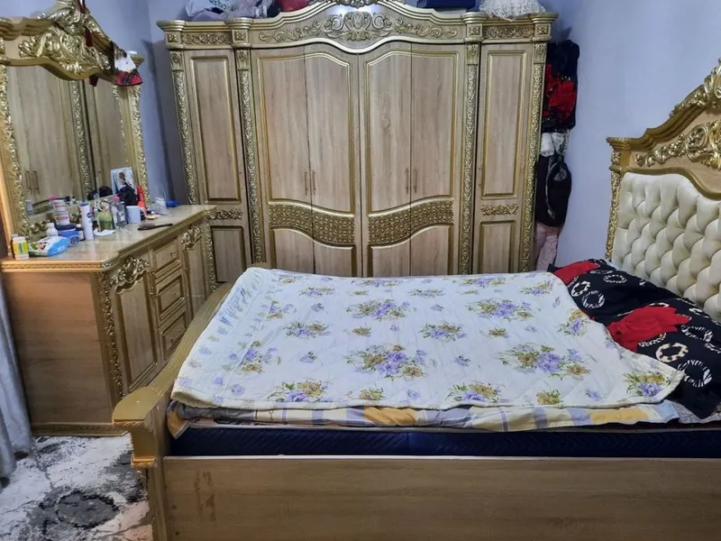 Mebel sotiladi. . 1