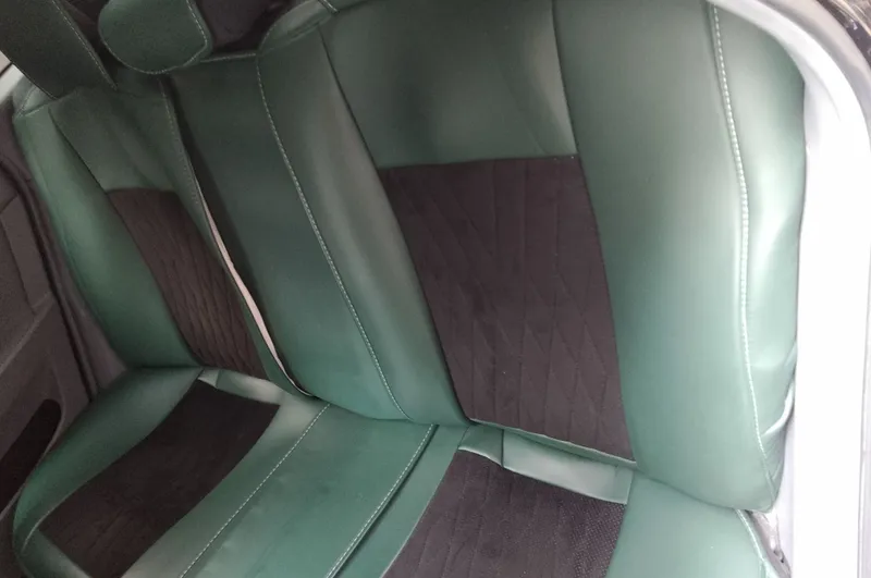 Elantra, краска чистая, руль от Mercedes, ходовая, есть Malibu, американка 5 Elantra, краска чистая, руль от Mercedes, ходовая, есть Malibu, американка 5