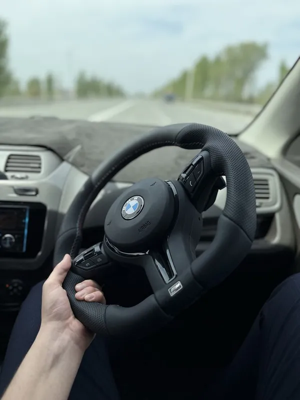 Бмв руль !! Аирбак рабочий в наличии bmw rul — фото 1 Бмв руль !! Аирбак рабочий в наличии bmw rul — фото 1