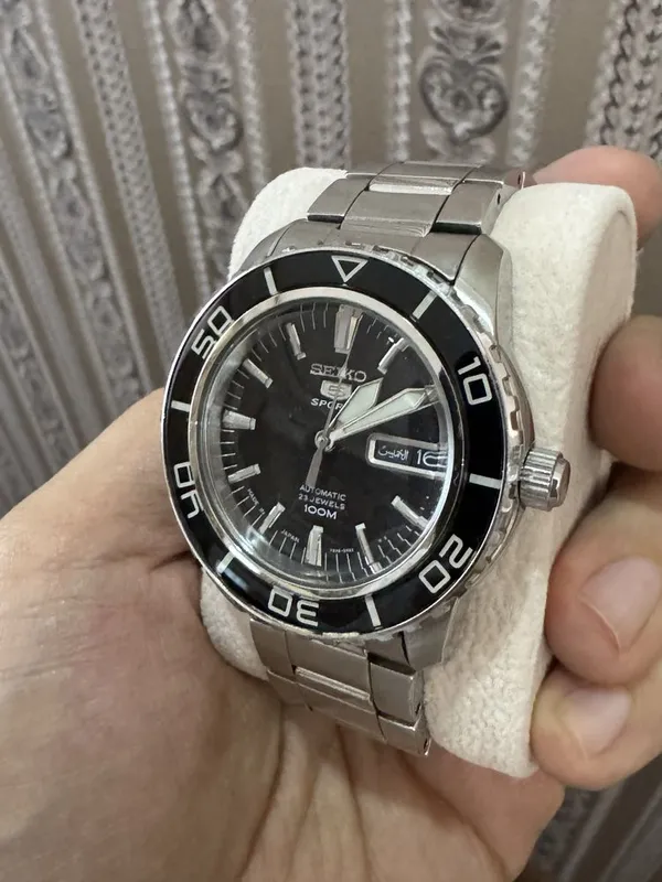 Продаю часы Seiko 5 Sport — фото 2