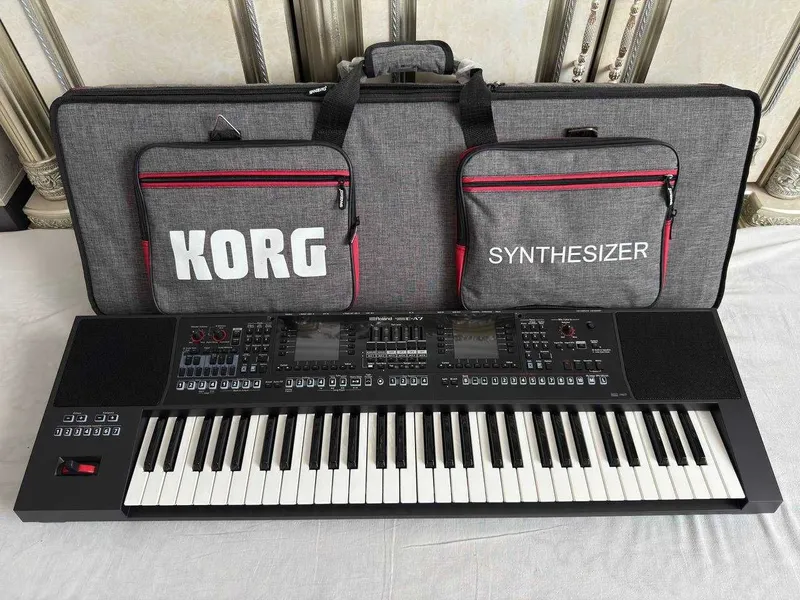 Roland E-A7 Sintezator Yangi 3 Roland E-A7 Sintezator Yangi 3