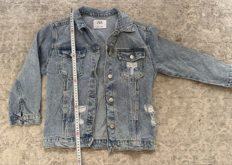 Курточка Zara на 7-8 лет