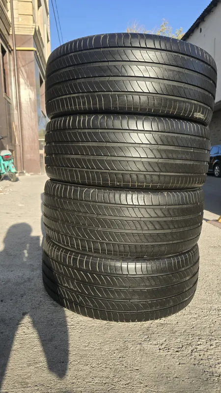 225/45/R21 Michelin pilot sport 6