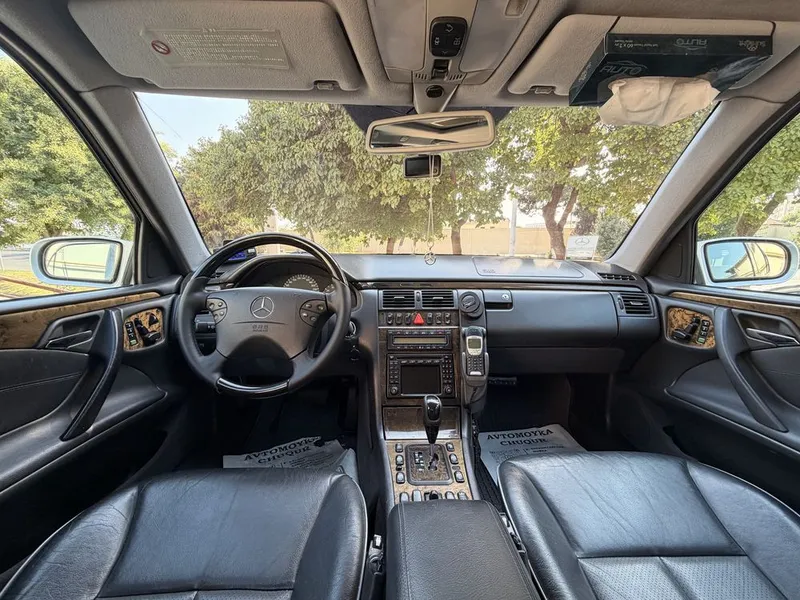Mercedes W210 E320 4 Mercedes W210 E320 4